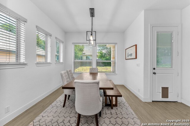 Image 13 of 39 For 29124 High Barn