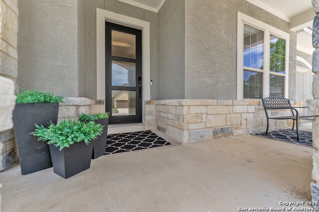 Image 4 of 39 For 29124 High Barn