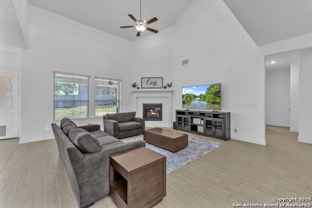 Image 8 of 39 For 29124 High Barn