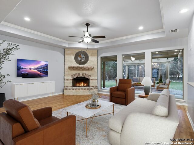 Image 12 of 38 For 10302 Teich  