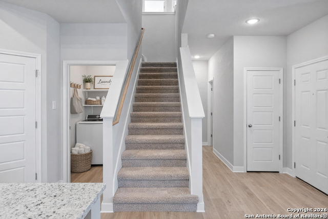 Image 4 of 7 For 308 Nespral Drive