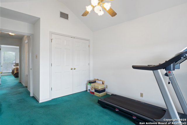 Image 17 of 19 For 7026 Misty Ridge Dr