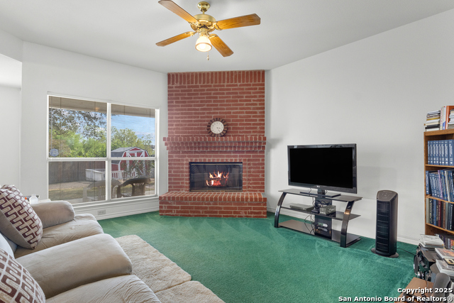 Image 3 of 19 For 7026 Misty Ridge Dr