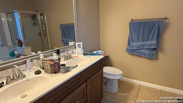 Image 12 of 22 For 20726 Blue Trinity