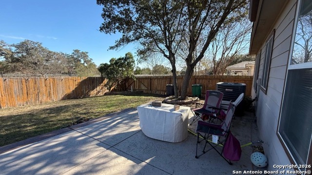 Image 14 of 22 For 20726 Blue Trinity