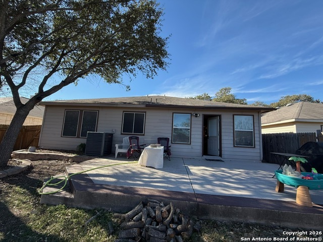 Image 15 of 22 For 20726 Blue Trinity