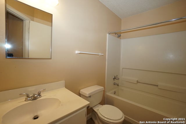 Image 19 of 19 For 811 Meadow Scape