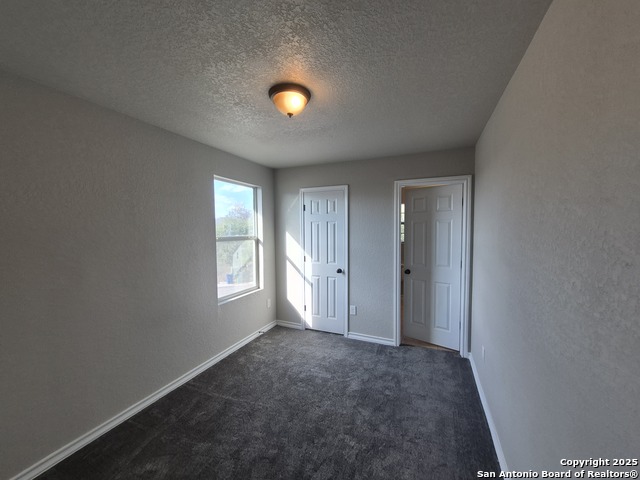 Listing photo id 12 for 6424 Attucks Lane