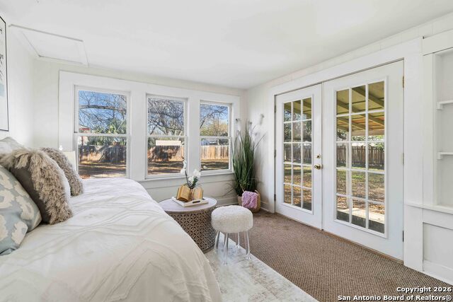 Listing photo id 13 for 1409 21st St