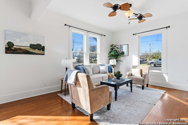 Listing photo id 4 for 1409 21st St