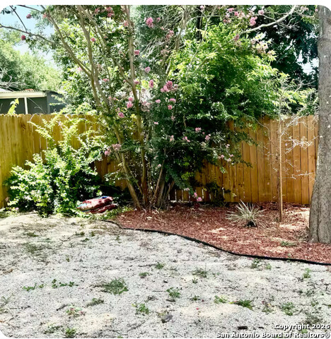 Image 17 of 20 For 1414 Hicks  