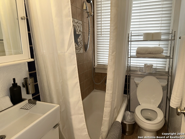 Image 6 of 18 For 302 Madison  4