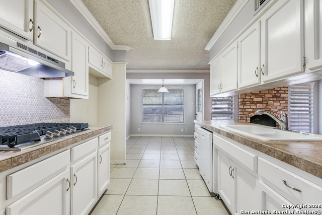 Image 13 of 25 For 10602 Lands Run