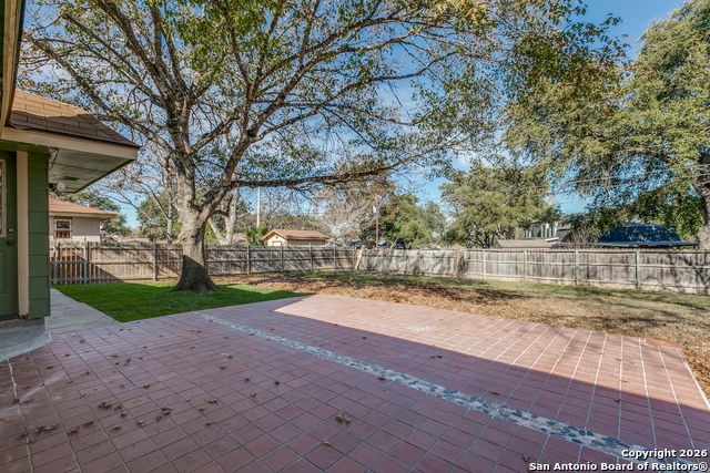 Image 22 of 25 For 10602 Lands Run