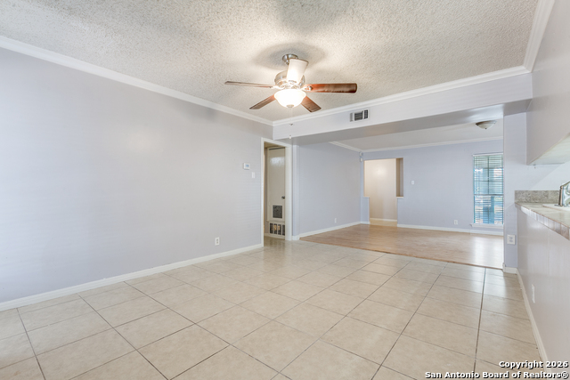 Image 8 of 25 For 10602 Lands Run