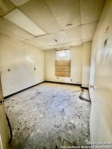 Image 13 of 31 For 325 Locust E