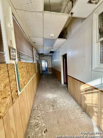 Image 16 of 31 For 325 Locust E