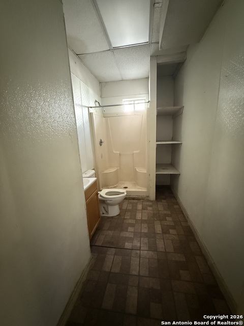 Image 19 of 31 For 325 Locust E