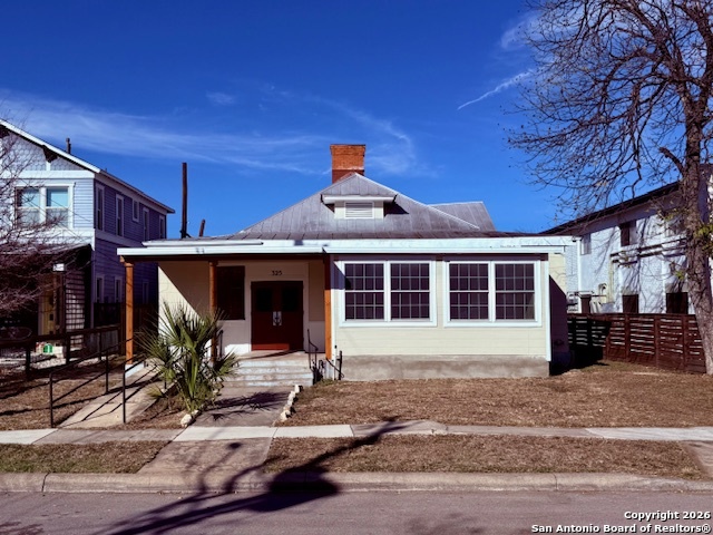 Image 5 of 31 For 325 Locust E