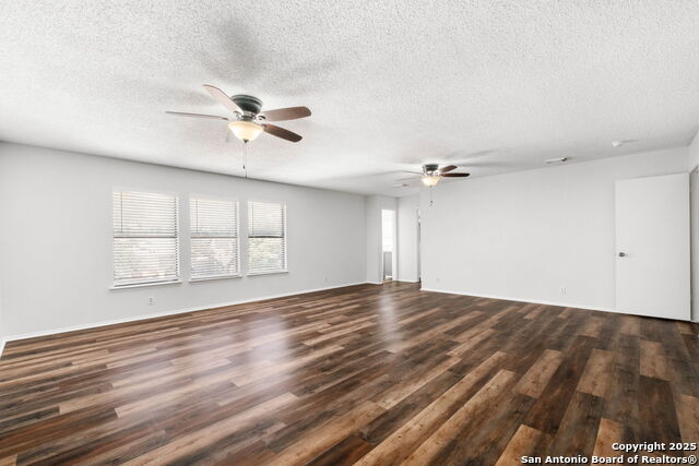 Image 14 of 24 For 9546 Wicklow