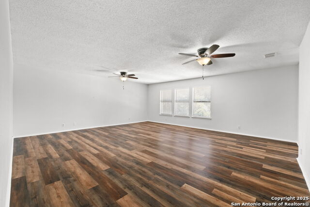 Image 15 of 24 For 9546 Wicklow