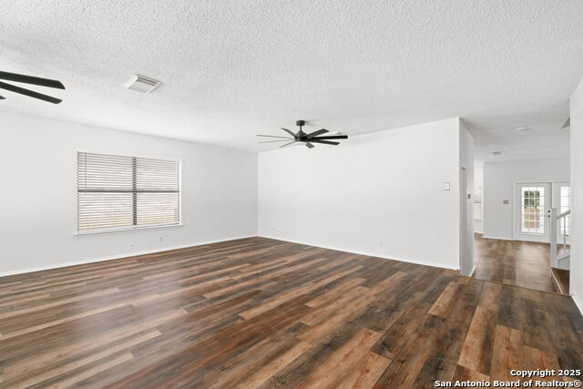 Image 4 of 24 For 9546 Wicklow