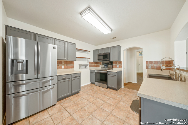 Image 13 of 38 For 10014 Collenback Run