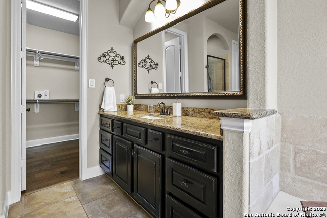 Image 23 of 47 For 3843 Ox-eye Daisy