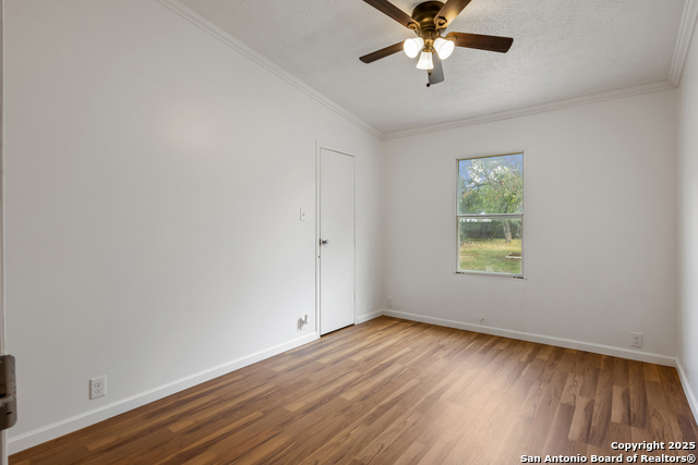 Image 12 of 22 For 415 County Road 3822