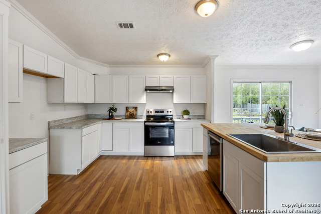 Image 4 of 22 For 415 County Road 3822