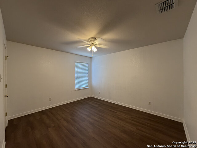 Image 14 of 25 For 1203 Ganton Ln