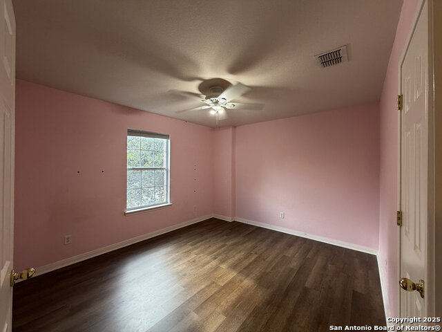 Image 16 of 25 For 1203 Ganton Ln