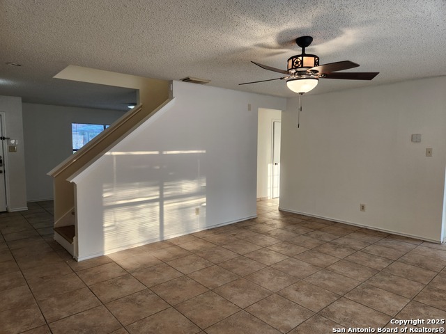 Image 6 of 24 For 2117 Farmsville