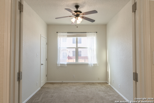 Image 18 of 49 For 6913 Abbey  