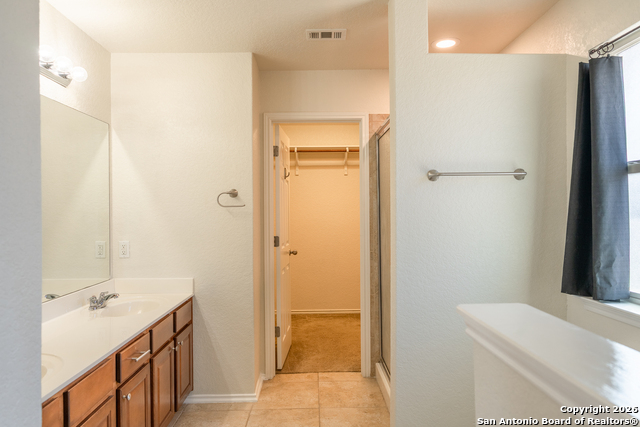 Image 32 of 49 For 6913 Abbey  