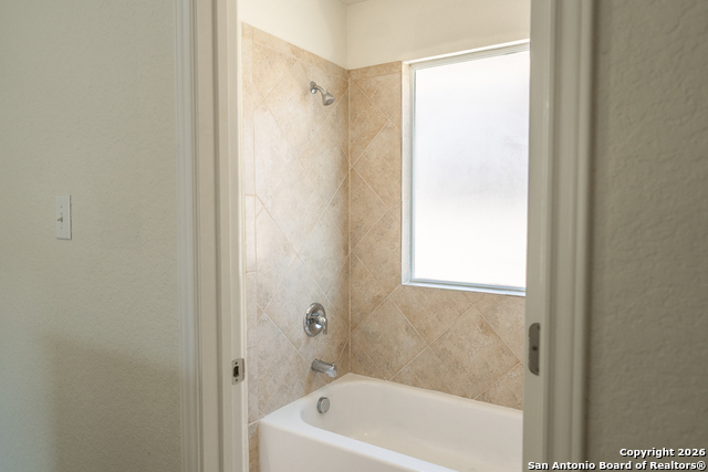 Image 38 of 49 For 6913 Abbey  