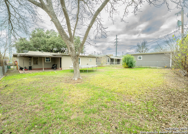 Image 6 of 26 For 639 Edgebrook