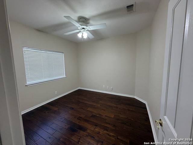 Image 16 of 32 For 4 Ryans Point