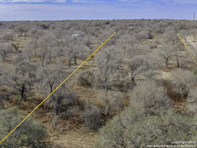 Image 12 of 17 For 1511 Meadow Glen