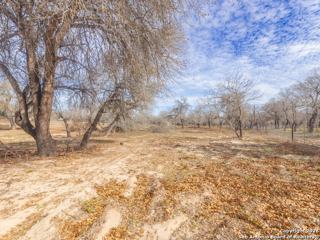 Image 4 of 17 For 1511 Meadow Glen