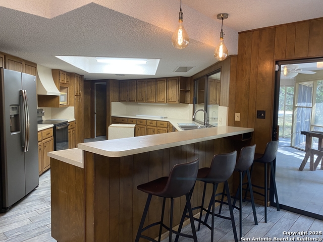 Image 4 of 18 For 13211 Potranco