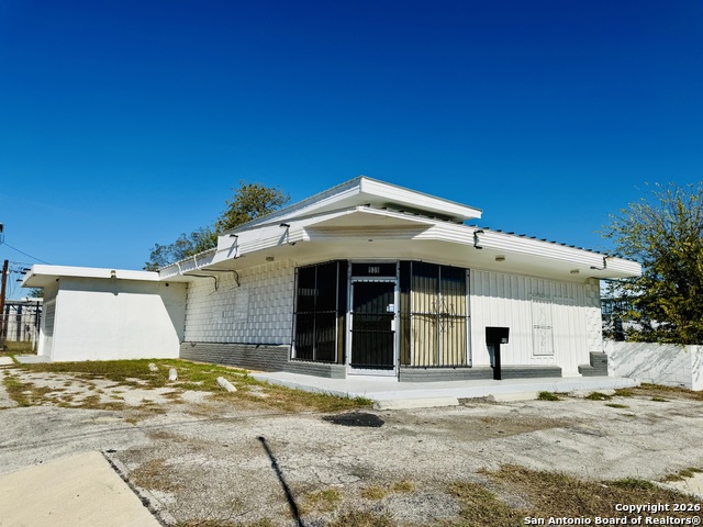 Details for 939 Hildebrand W, San Antonio, TX 78201
