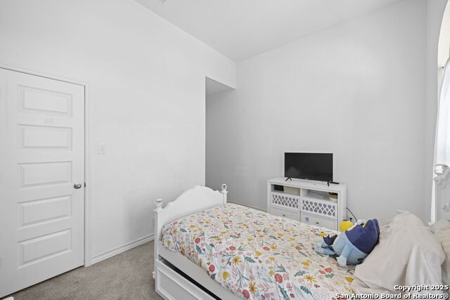 Image 20 of 37 For 10619 Revolver Trail