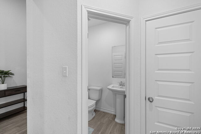 Image 28 of 37 For 10619 Revolver Trail