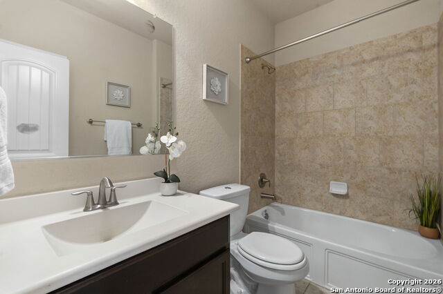 Image 25 of 32 For 13825 Bellows Path