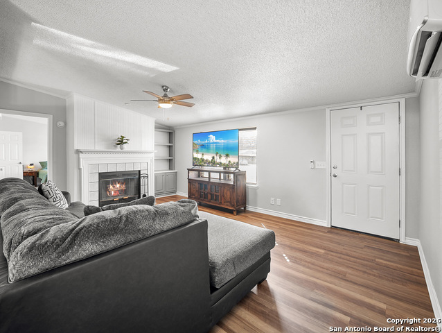 Image 11 of 38 For 119 Porter Ave.