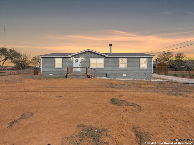 Image 5 of 38 For 119 Porter Ave.