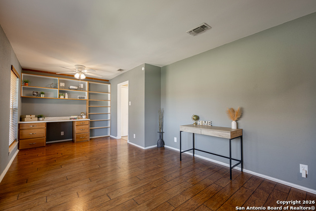 Image 4 of 18 For 4530 Hidden Creek