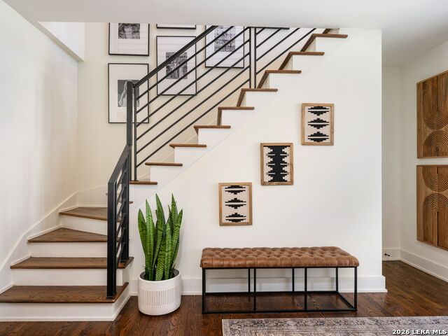 Image 26 of 57 For 116 Canterbury Hill