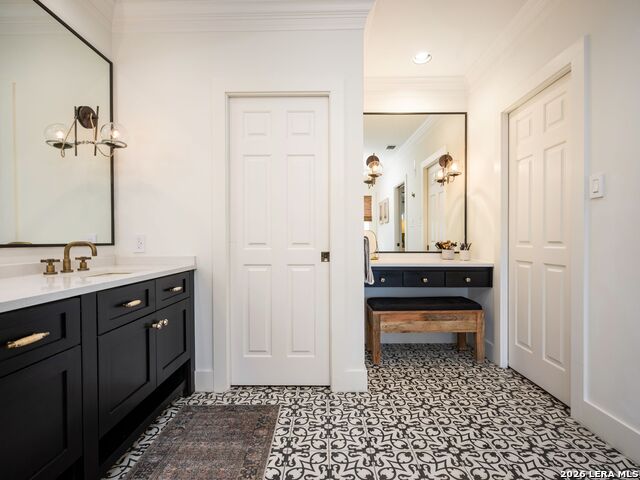 Image 33 of 57 For 116 Canterbury Hill